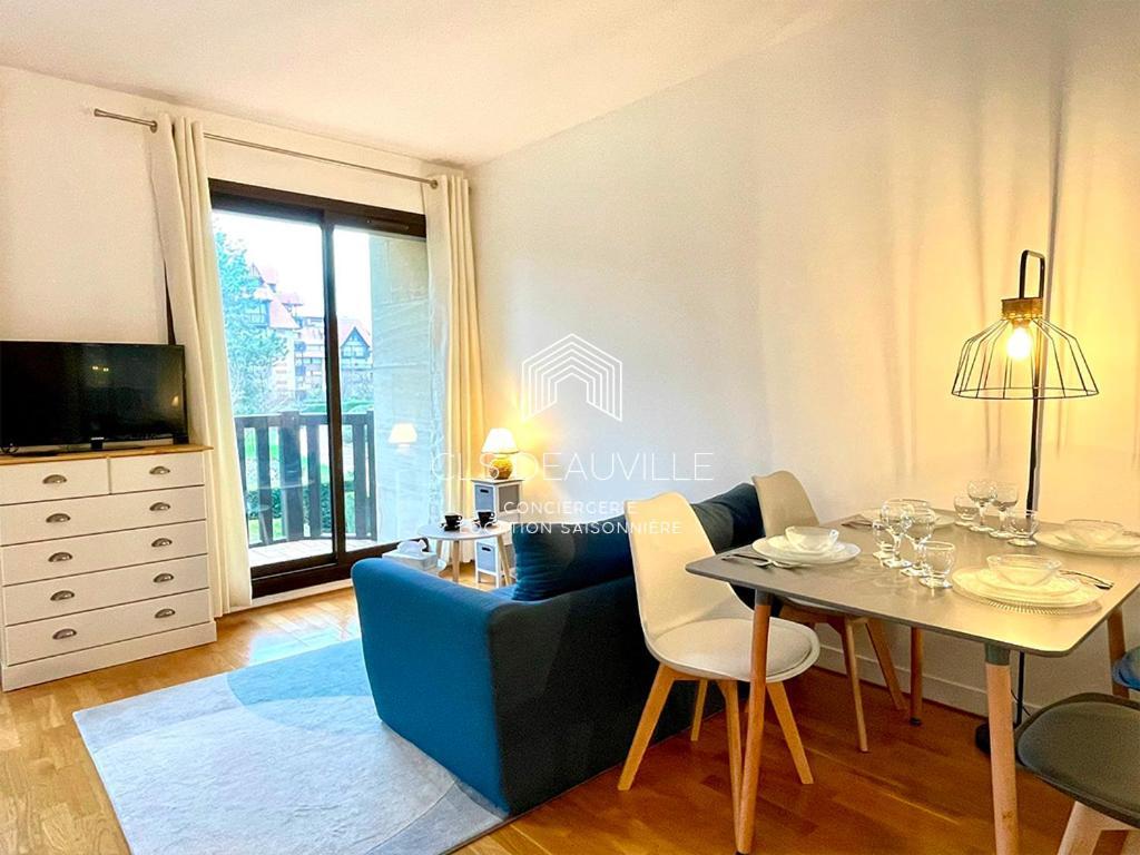 Studio 1 Gainsbourg C.L.S Deauville Esterno foto
